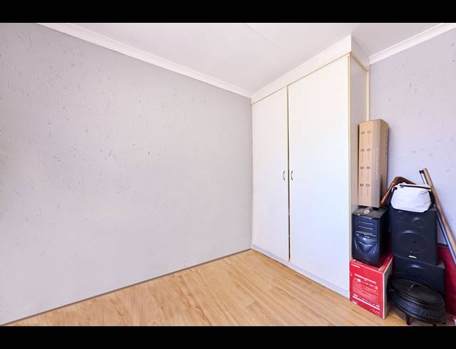 3 BEDROOM TOWNHOUSE FOR SALE IN BUCCLEUCH